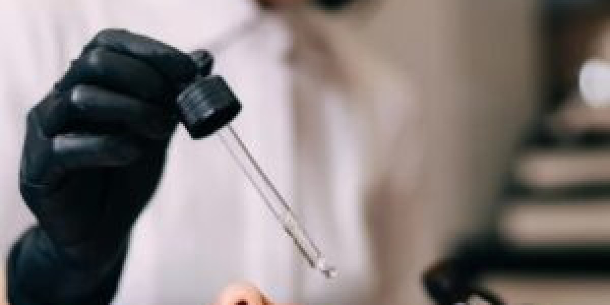 Why PRP Face Treatment in Dubai Is Called the Vampire Facial